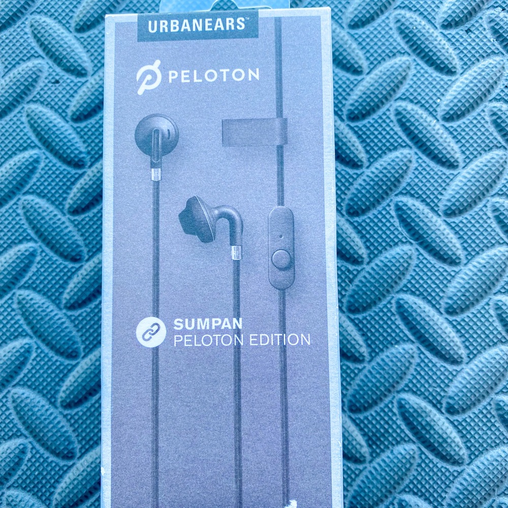 Earbuds